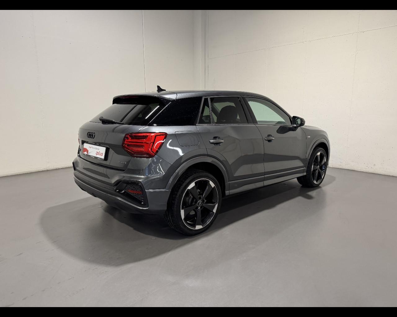 AUDI Q2 35 TDI QUATTRO S-TRONIC IDENTITY BLACK