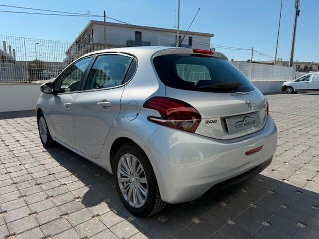 Peugeot 208 BlueHDi 75 5 porte Allure 2016