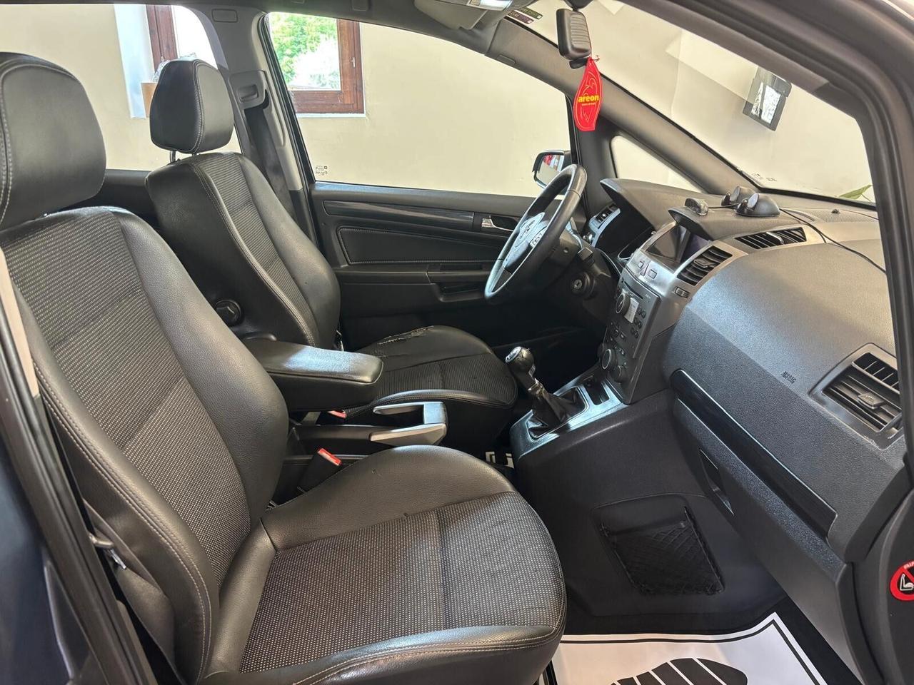 Opel Zafira 1.9 CDTI 101CV Club