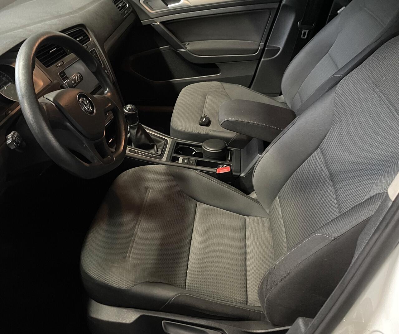 Volkswagen Golf Variant 1.6 TDI 105 CV Highline BlueMotion Technology