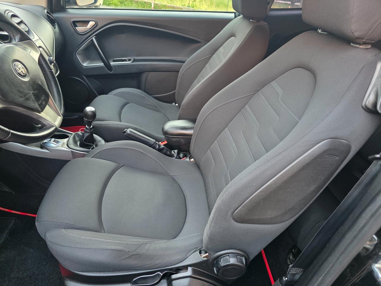 Alfa Romeo MiTo 1.3 JTDm 85 CV S&S Distinctive