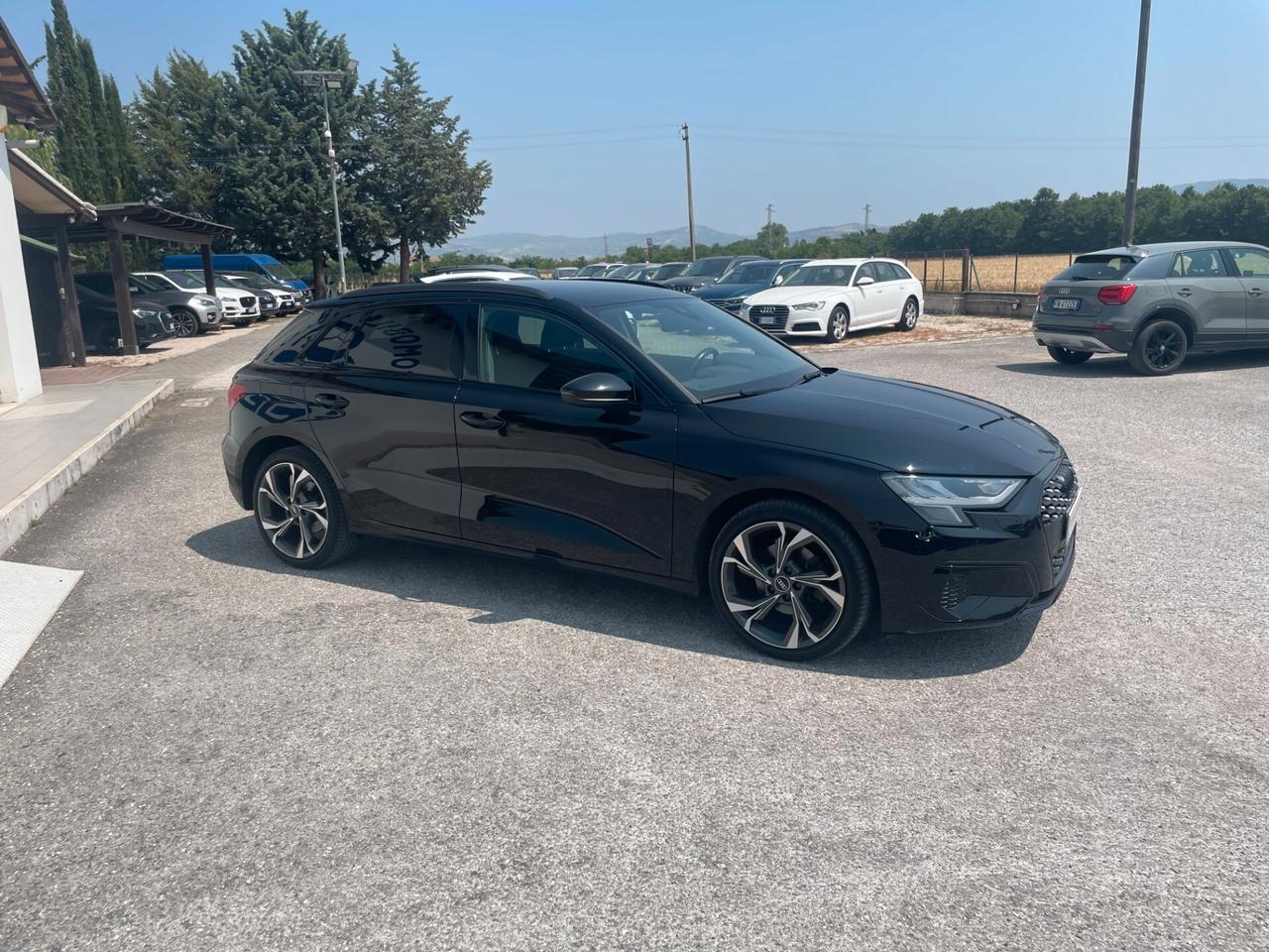 Audi A3 SPB 35 TDI S tronic S line Total Black