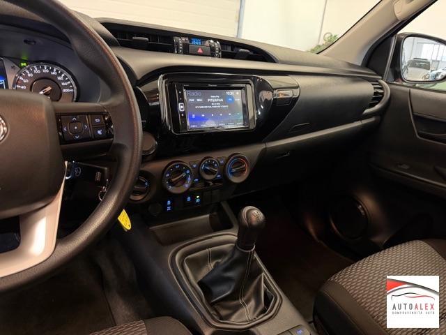 TOYOTA Hilux 2.4 d-4d C&C 4x4 Comfort GANCIO TRAINO
