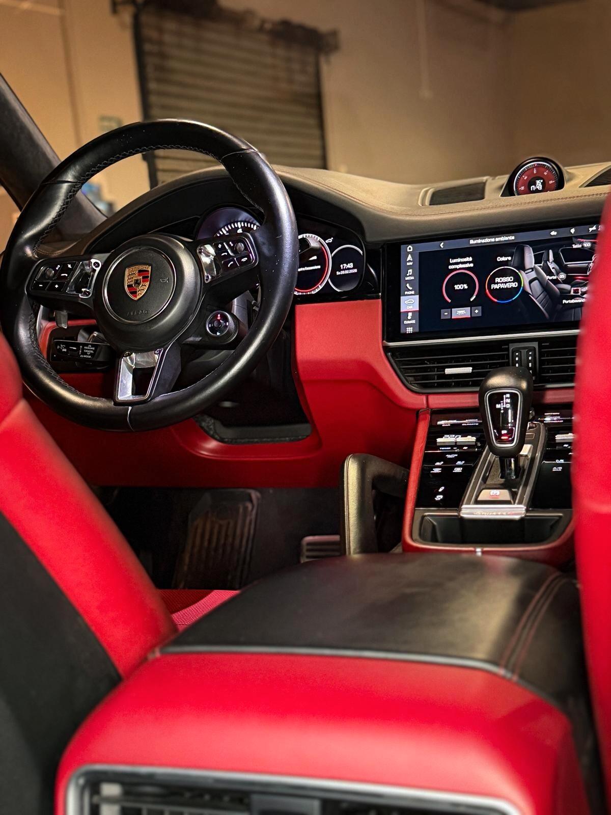 Porsche Cayenne Coupé 4.0 V8 Turbo