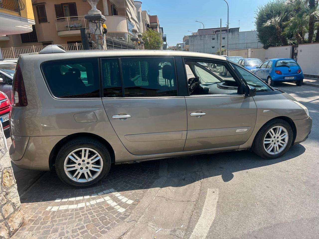 Renault Espace Grand Espace 2.0 dCi 175CV Initiale ESM