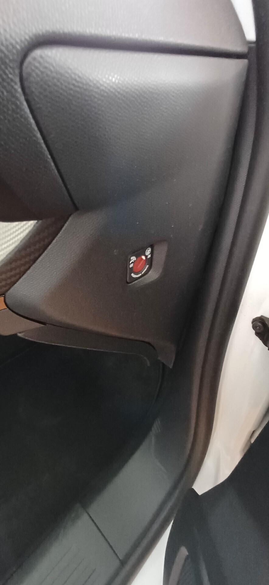 Peugeot 2008 BlueHDi 130 S&S EAT8 Allure Pack