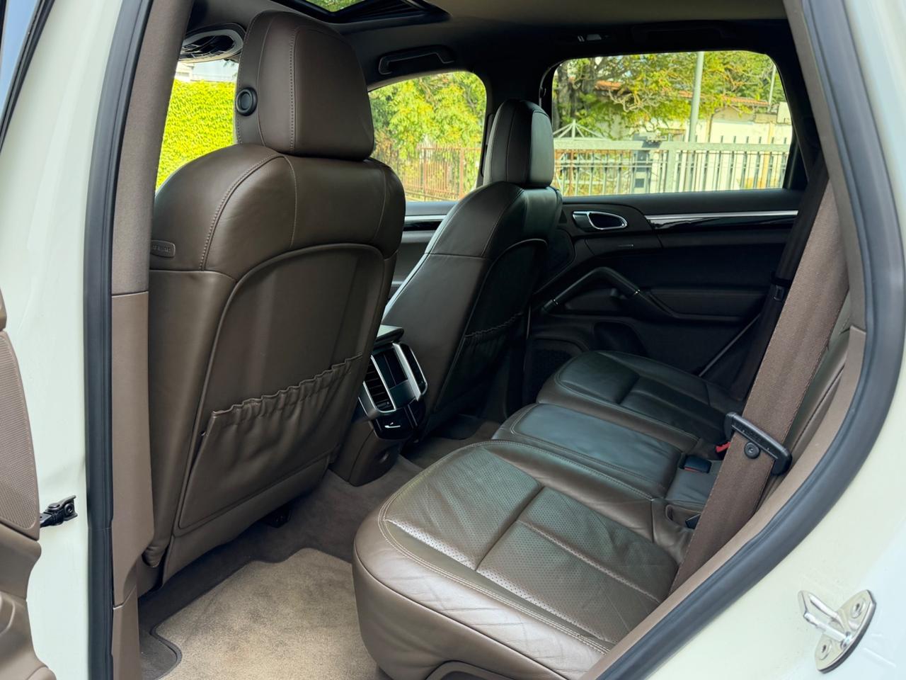 Porsche Cayenne 3.0 Diesel NO SUPERBOLLO TETTO NAVI FULL