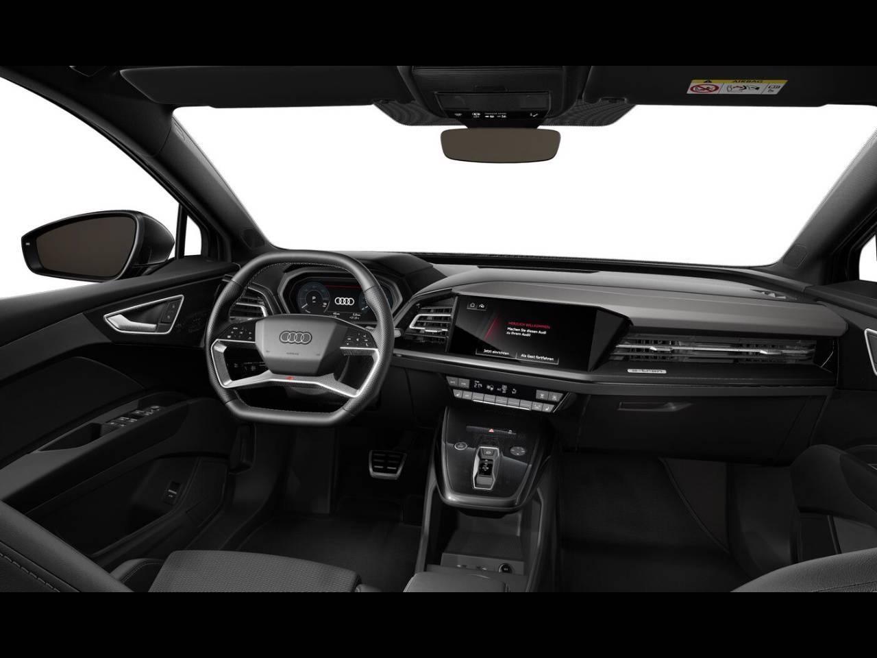 AUDI Q4 45 E-TRON QUATTRO S-LINE