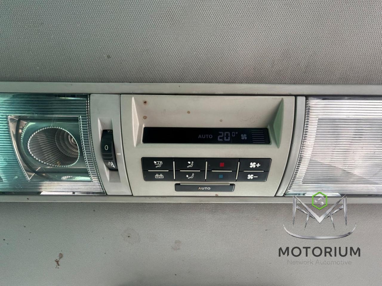 Volkswagen T5 Caravelle