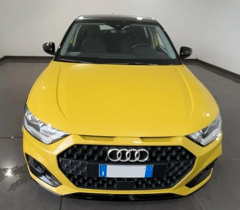 Audi A1 citycarver 30 TFSI Admired