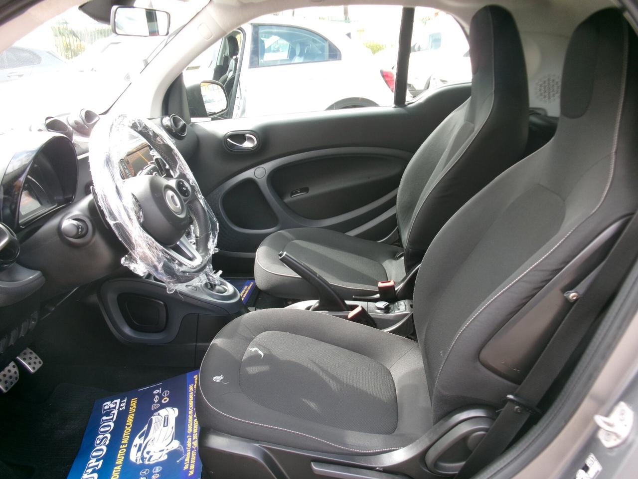 Smart ForTwo 0.9 TURBO 90CV MY 18 TWINAMIC AUTOMATICA *NAVIGATORE*