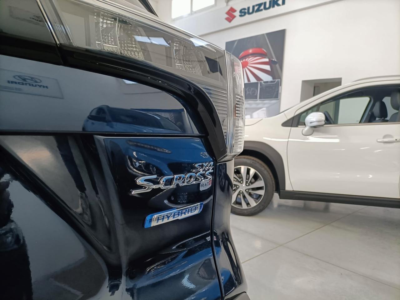 Suzuki S-Cross 1.4 Hybrid Top