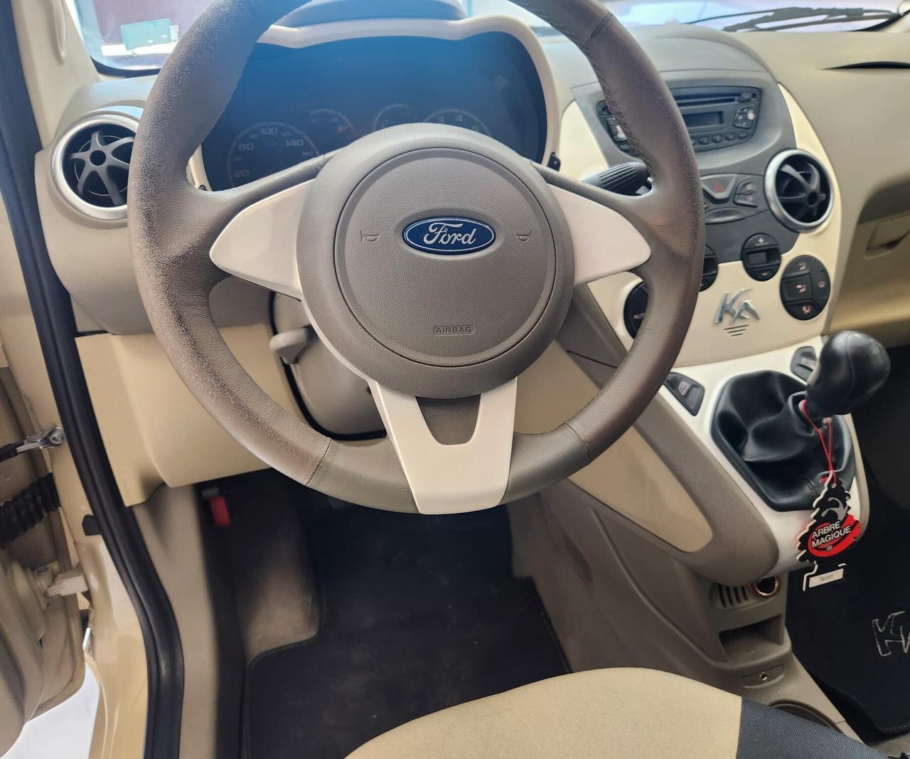 Ford Ka 1.3 TDCi 75CV Titanium cDPF