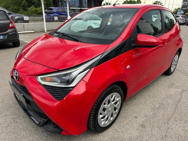 Toyota Aygo Connect 1.0 VVT-i 72 CV 5 porte x-fun MMT