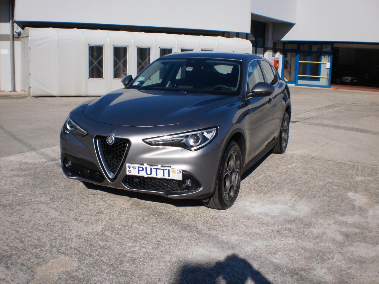 Alfa Romeo Stelvio 2.2 Turbodiesel 210 CV AT8 Q4 Executive