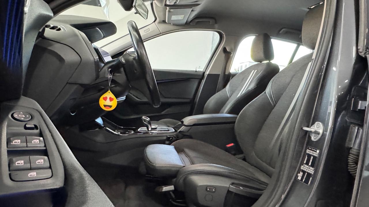 Bmw Serie 1 116d 5p.Sport-2019