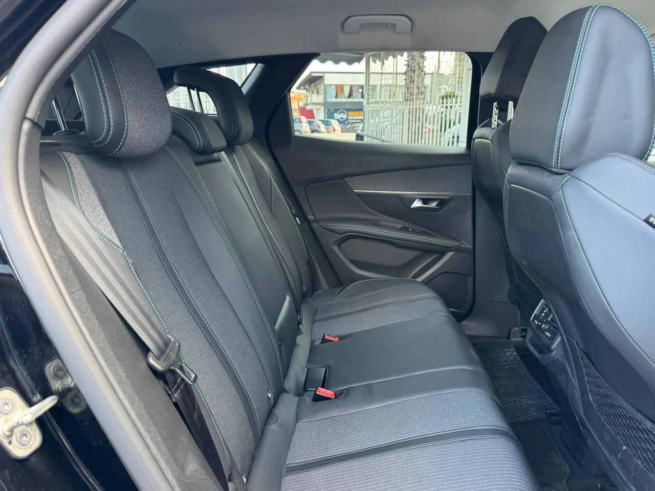 PEUGEOT 3008 1.5 DIESEL 131CV ALLURE 2022