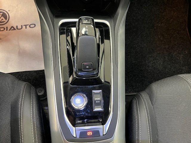 PEUGEOT 308 II 2018 - 5p 1.5 bluehdi Allure Pack s&s 130cv e