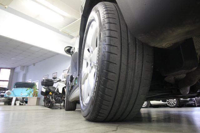 MINI Countryman 1.5 Cooper Business Countryman ALL4 Automatica