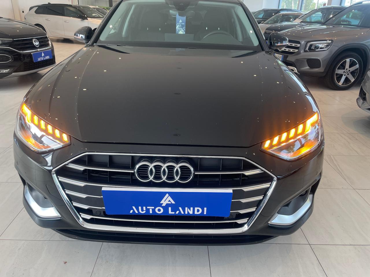 Audi A4 30 TDI/136 CV S tronic Business Advanced