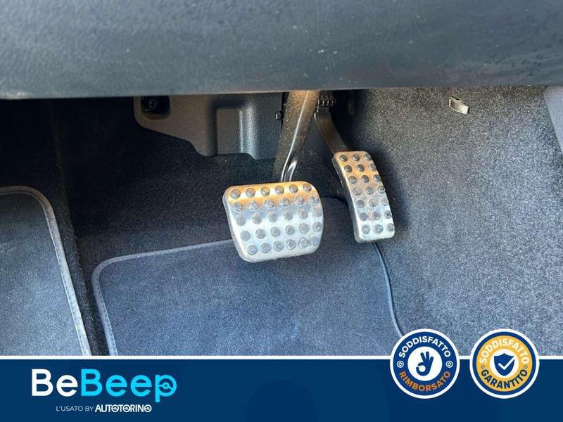 Mercedes-Benz GLA 250 PREMIUM 4MATIC AUTO