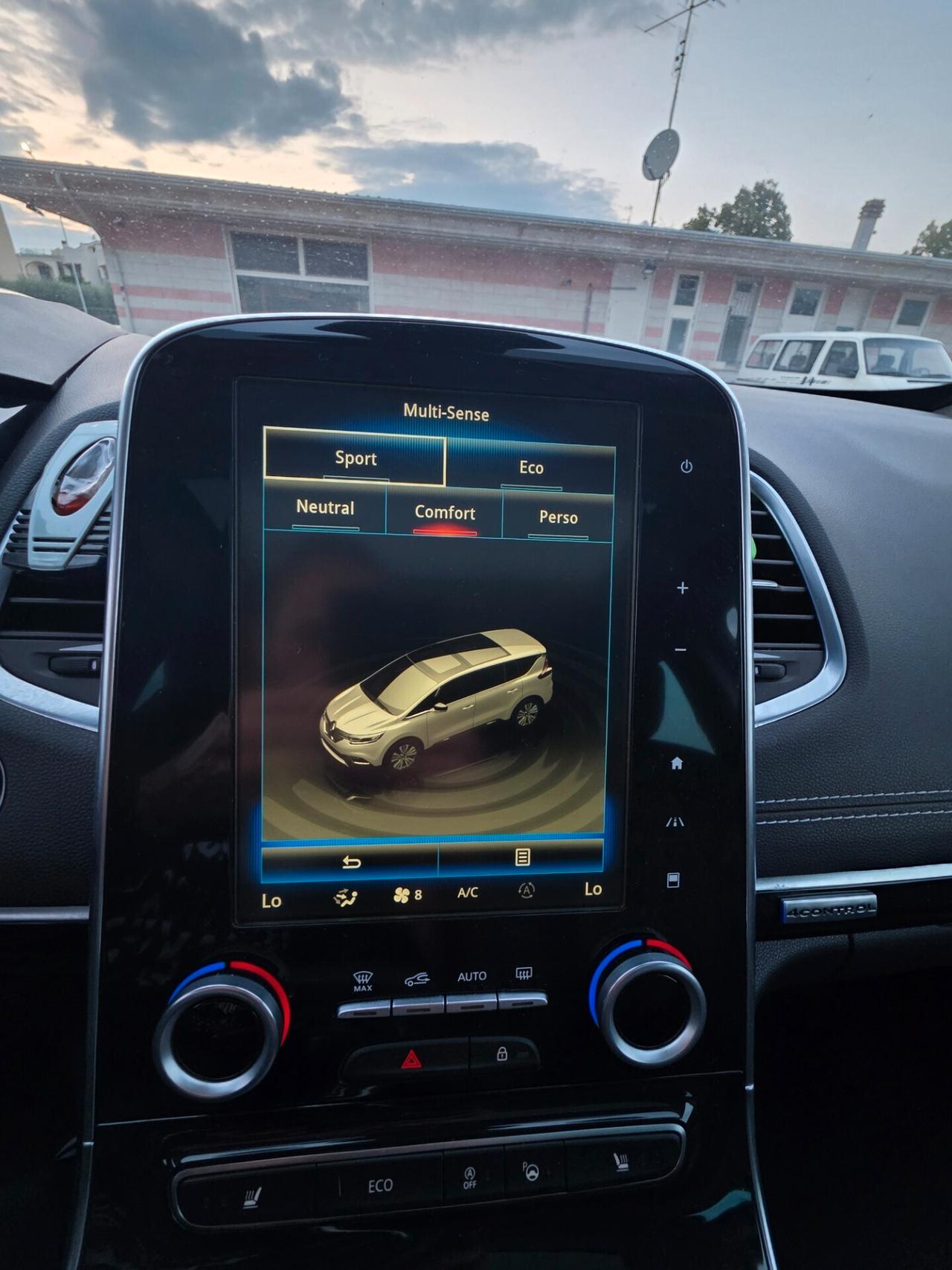 Renault Espace dCi 160CV EDC Energy Initiale Paris 4Control