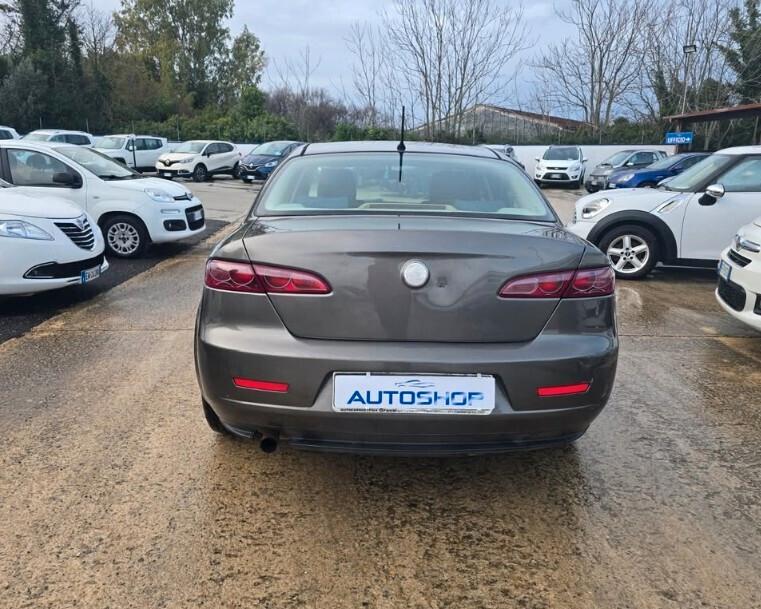 Alfa Romeo 159 1.9 JTDm 16V TI