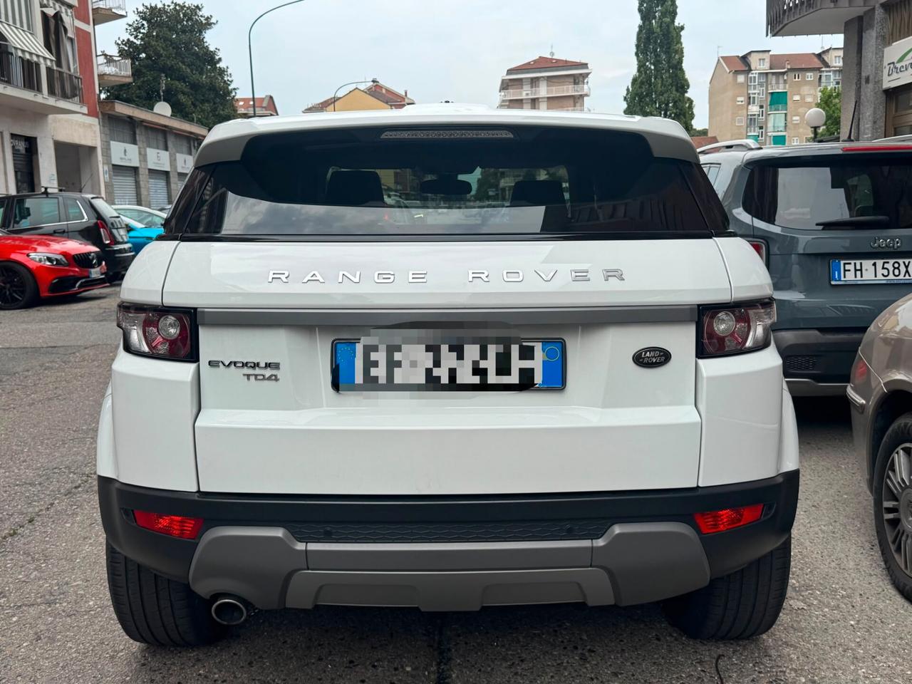 Land Rover Range Evoque 2.2 TD4 5p. Pure Tech Pack
