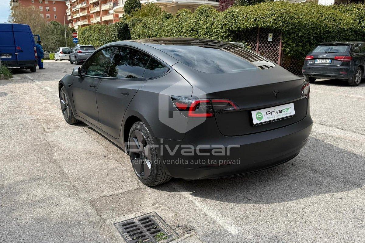 TESLA Model 3 RWD