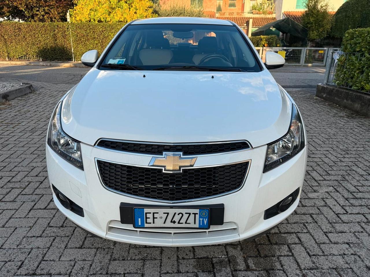 Chevrolet Cruze 1.6 LS