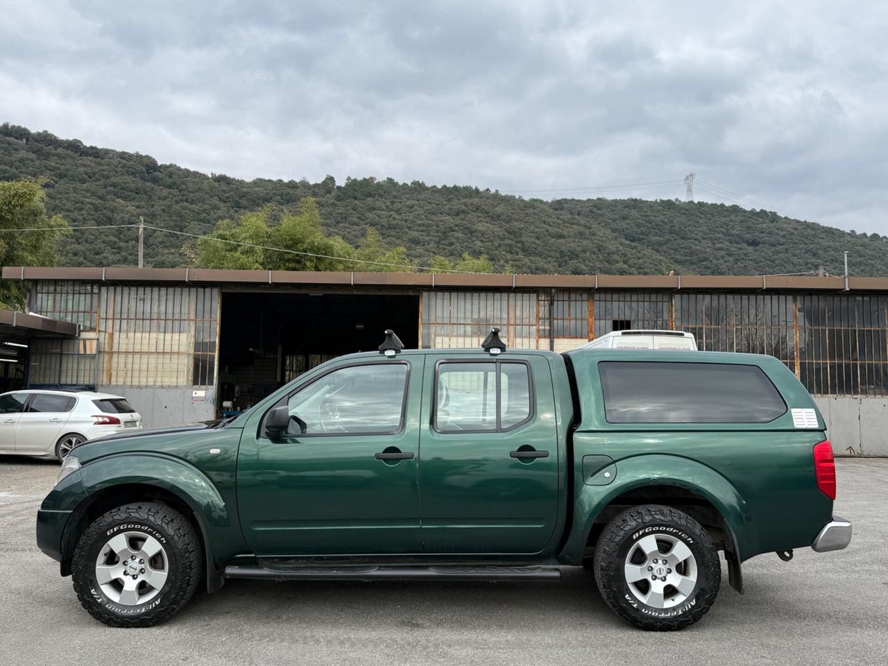 Nissan Navara 2.5 dCi 4 porte Double Cab SE