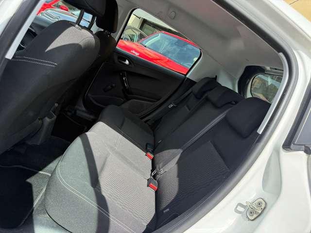 Peugeot 208 1.2 puretech 5p Allure 82cv UNICOPROPRIETARIO