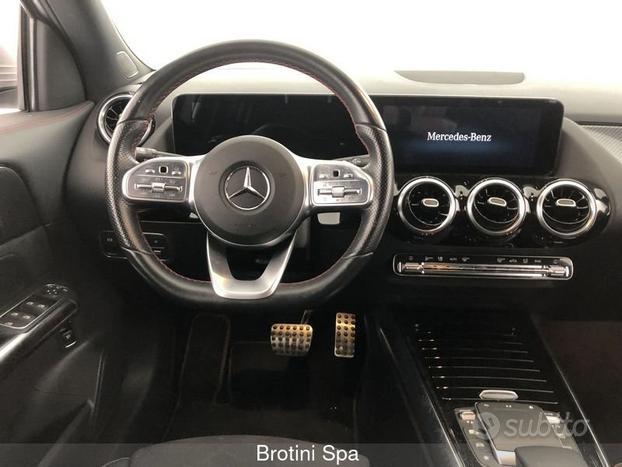 Mercedes-Benz GLA 200 d Automatic Business