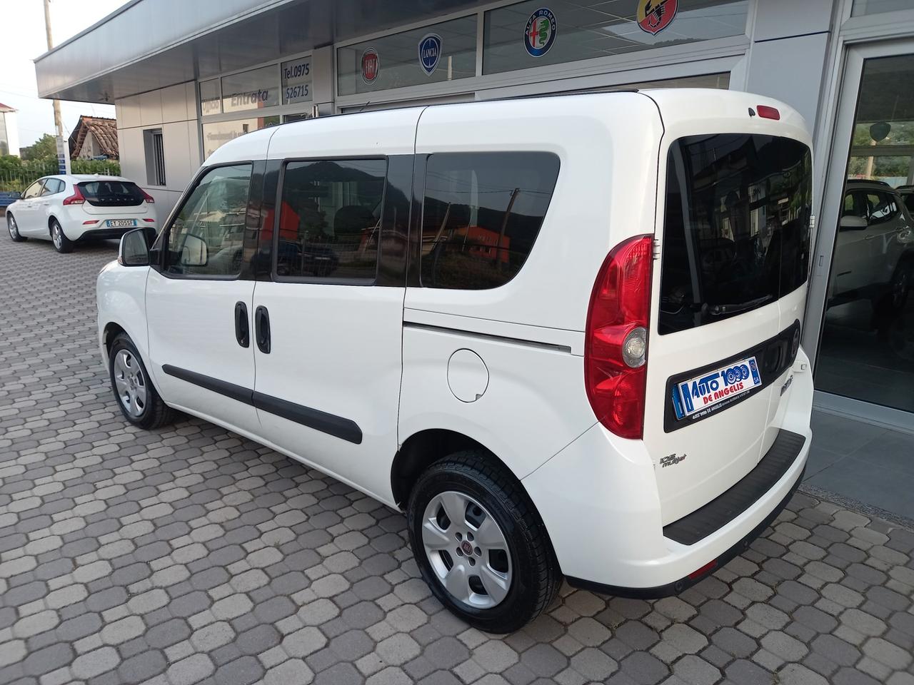 Fiat Doblo 1.6 MULTIJEJET 105CV 6MARCE - AUTOCARRO N1 5 POSTI