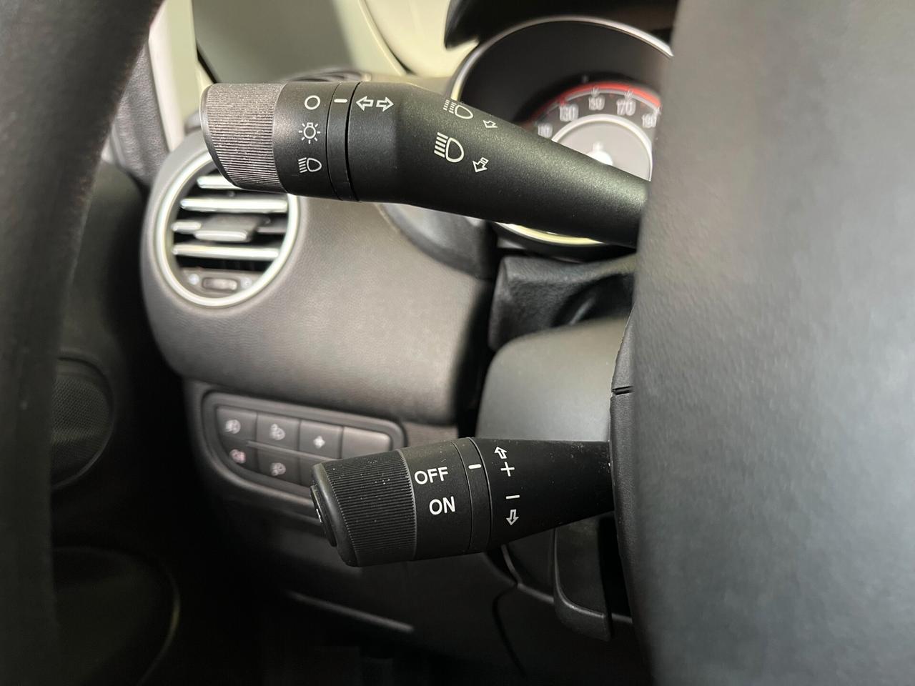 Fiat Punto 1.2cc LOUNGE 69cv EURO6B 5 P.TE - OK NEOPAT.