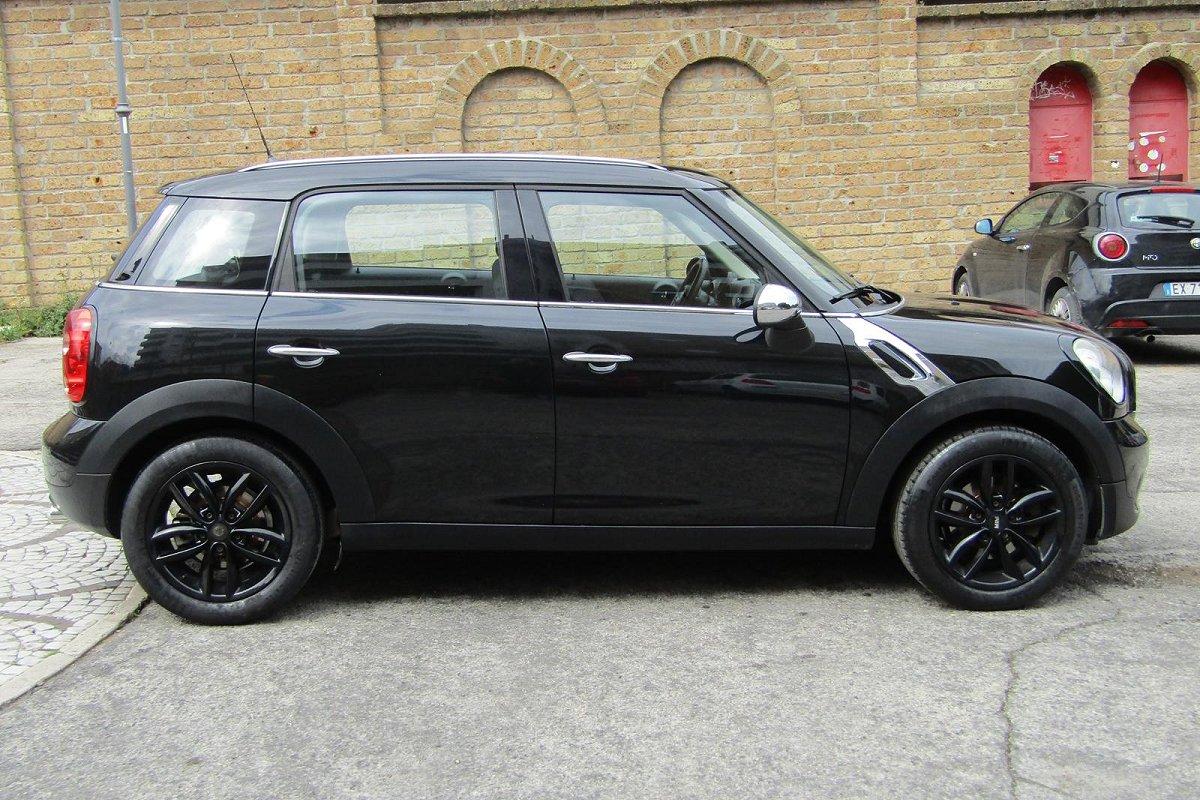 MINI Mini 1.6 One D Countryman