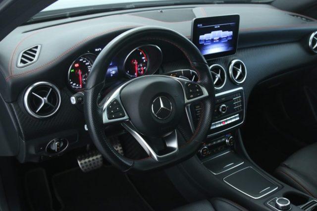 MERCEDES-BENZ A 200 d Automatic 4Matic Premium AMG /TETTO APRIBILE