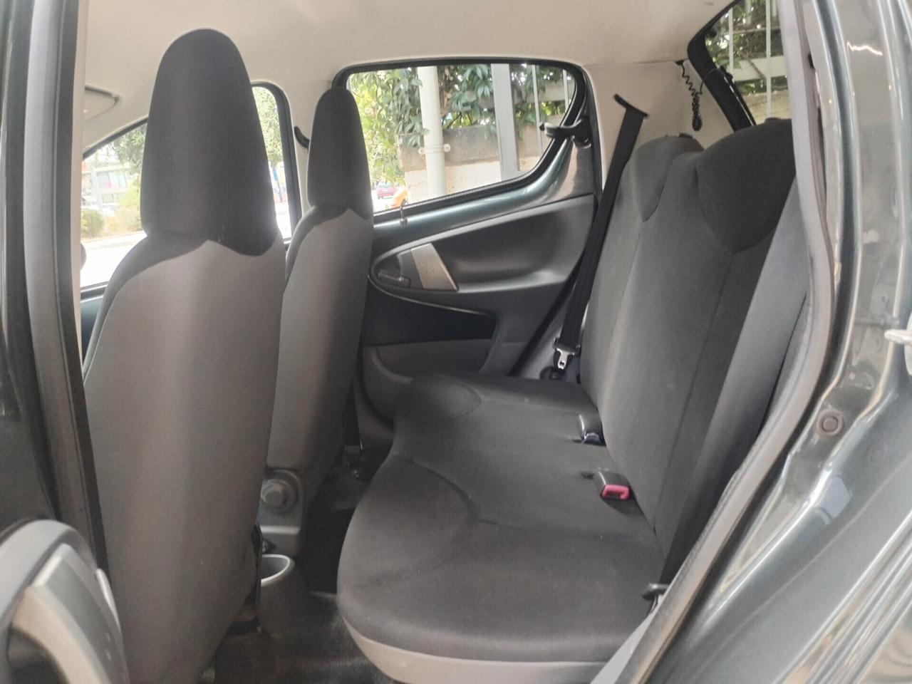 Toyota Aygo 1.0 12V VVT-i 5 porte Now