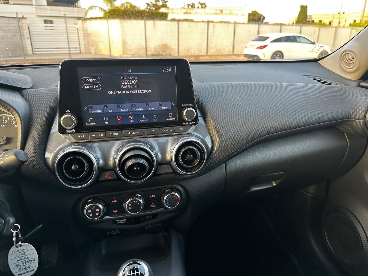 Nissan Juke 1.0 DIG-T 114 CV Tekna