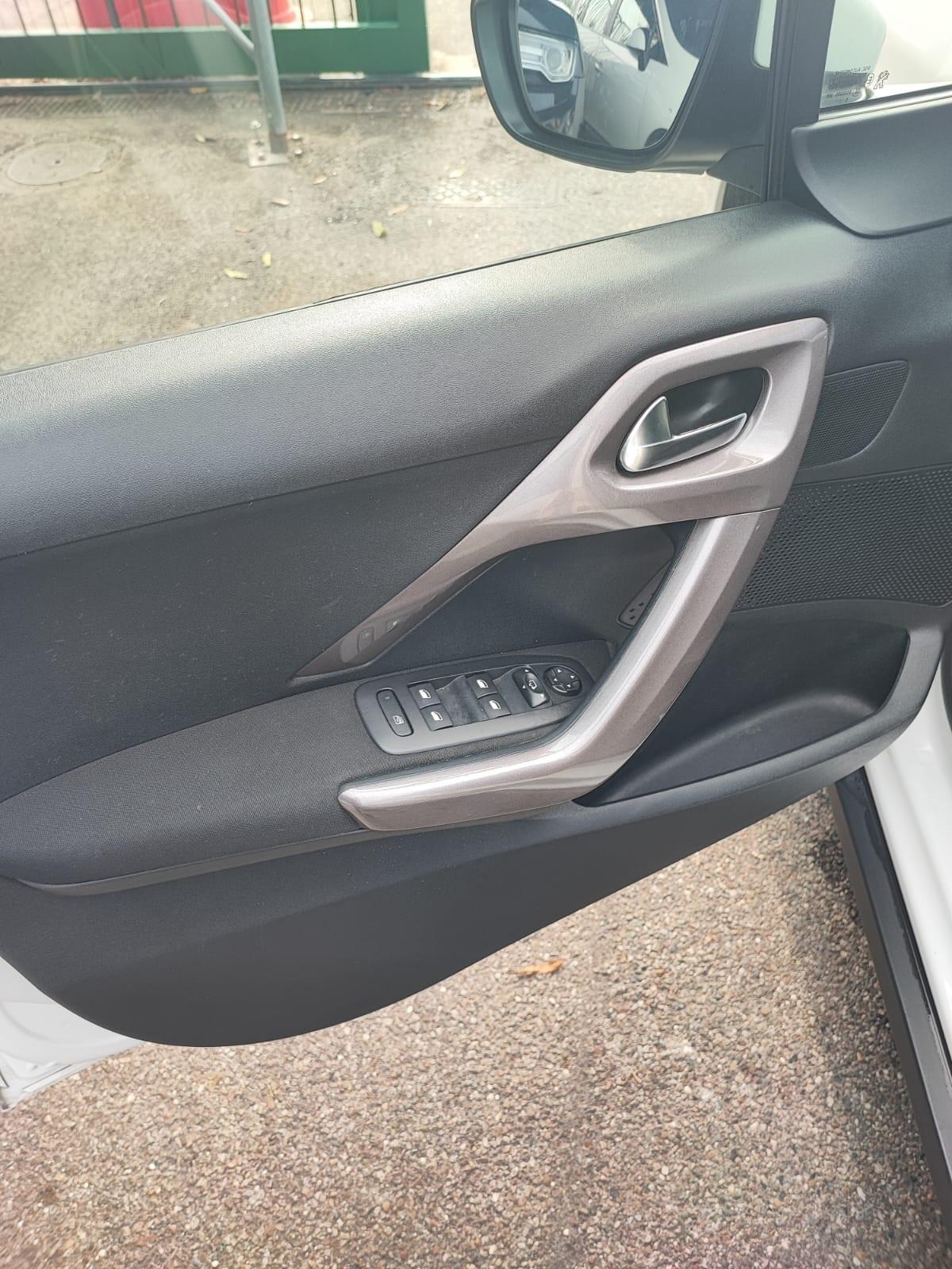 Peugeot 2008 BlueHDi 75 Active