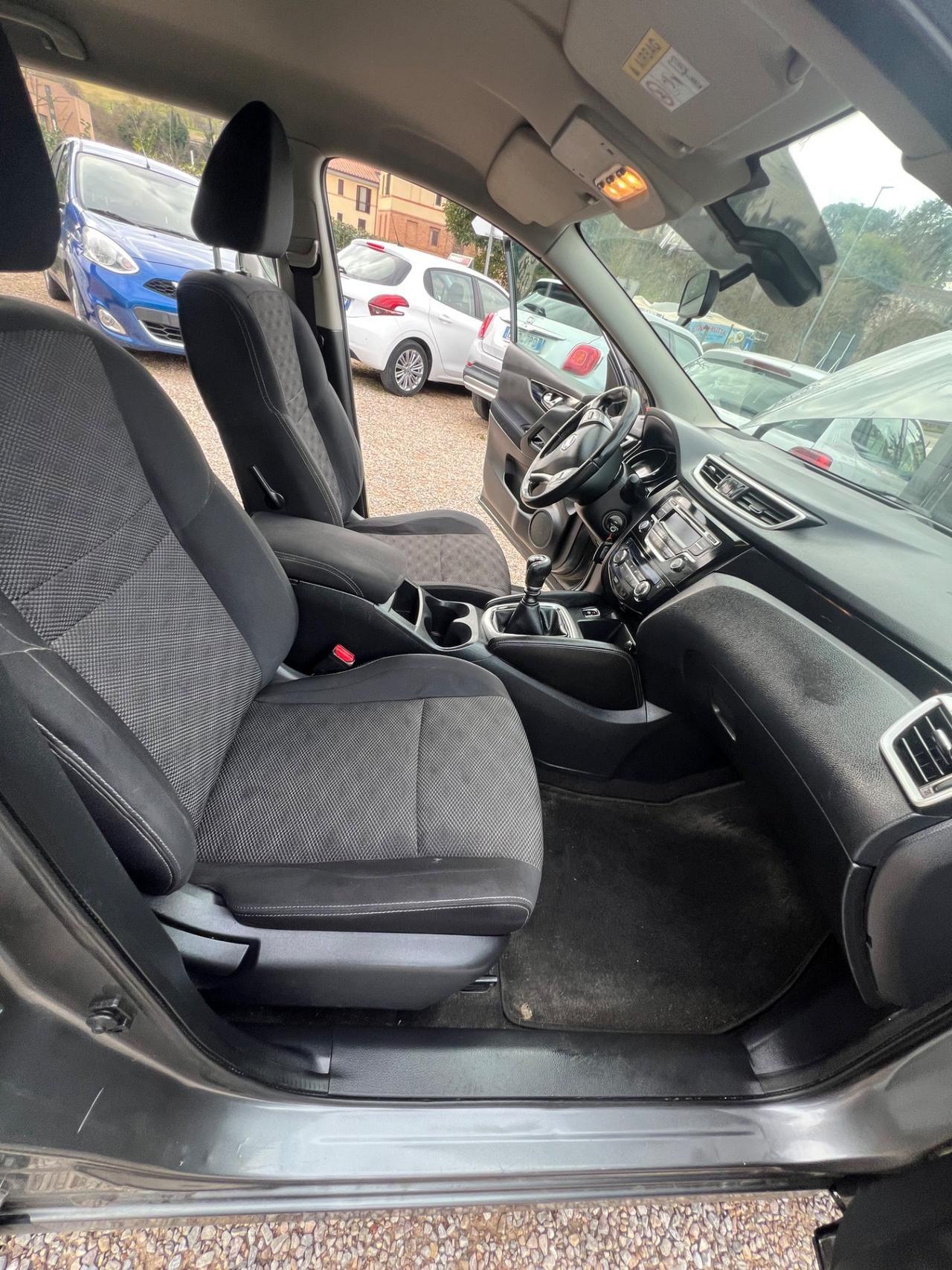 Nissan Qashqai 1.5 dCi DPF Acenta