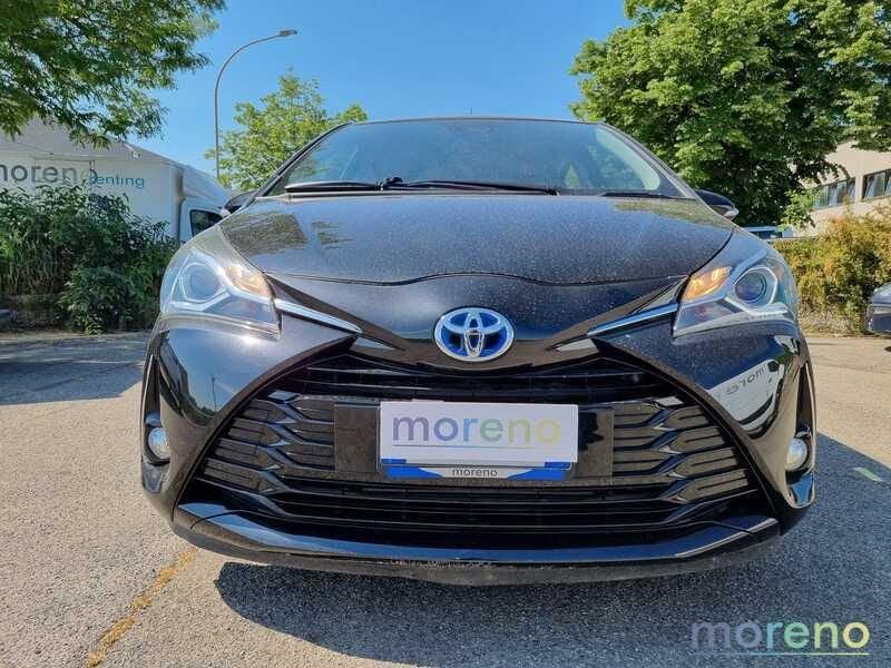 Toyota Yaris 1.5 hybrid Business 5p