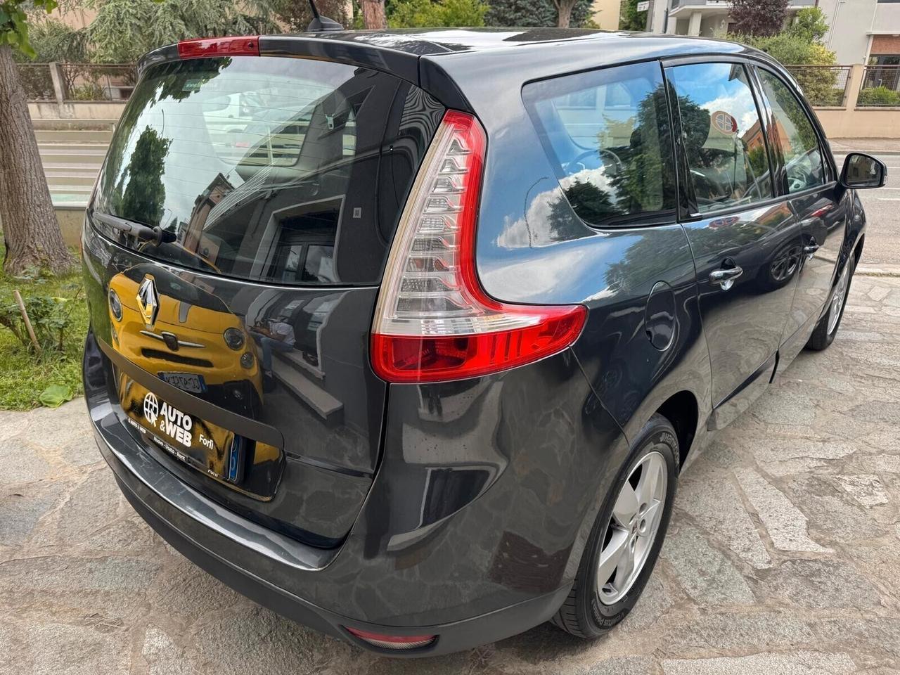 RENAULT SCENIC 1.5 dCi 110cv 7 POSTI NEOPAT