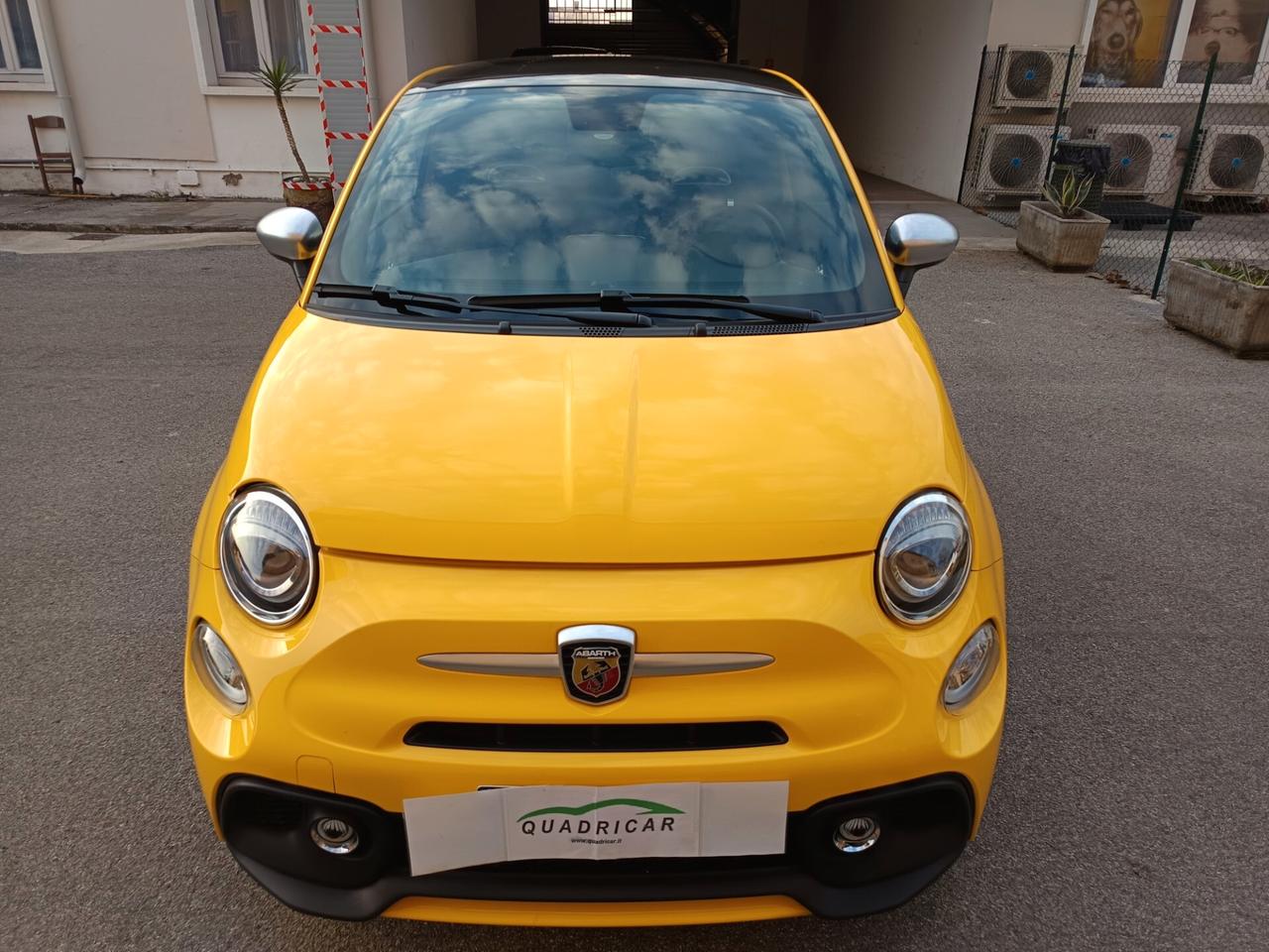 Abarth 595 1.4 Turbo T-Jet 165 CV Turismo GIALLO MODENA