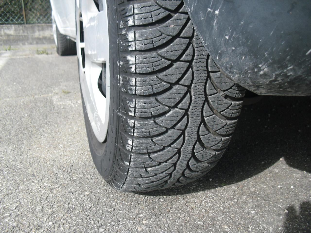 Renault Kangoo 1.5dci 75cv E6 furgone con scaffalatura interna e navigatore, OTTIME CONDIZIONI!!