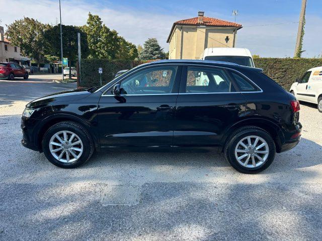 AUDI Q3 2.0 TDI 120 CV Business