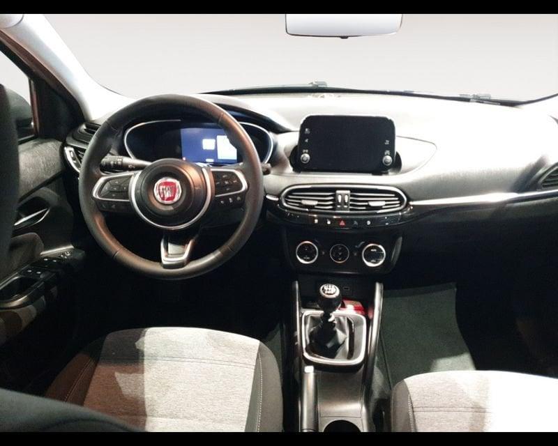 FIAT Tipo (2015--->) 1.6 Mjt S&S 5 porte Cross