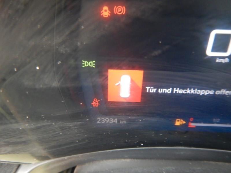 CITROEN C5 X 1.2 PURETECH 130CV EAT8 SeS PLUS ( FARI LED - COCKPIT - PELLE - ADAPTIVE CRUISE - NAVI - MIRROR - PDC - TELECAMERA POST. - CERCHI 19)