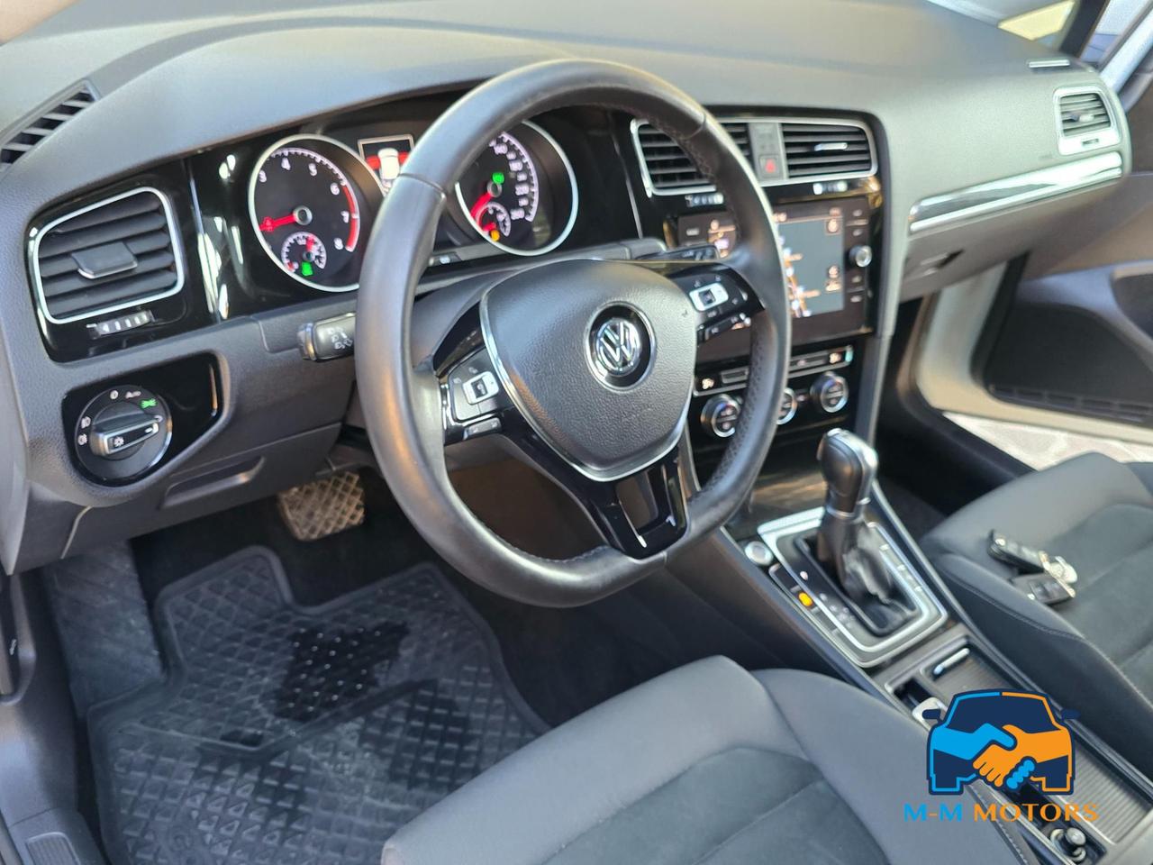 VOLKSWAGEN Golf 1.5 TGI DSG 5p. Highline BlueMotion Technology