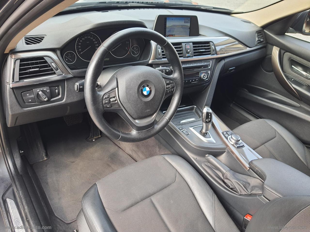 BMW 330dA xDrive Modern